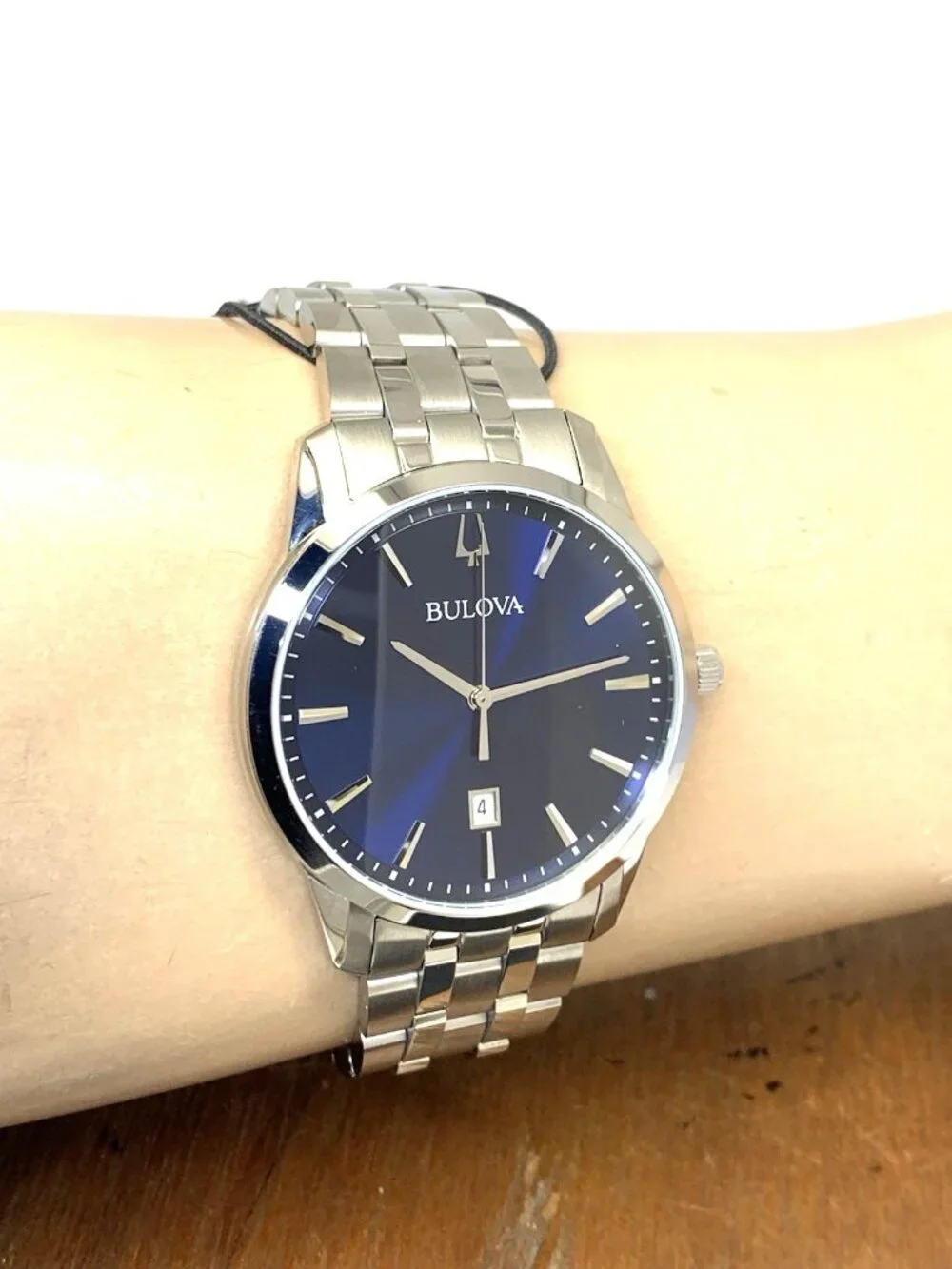 Bulova Men's Watch 96B338 Quartz Blue Dial Date Silver Stainless Steel 40mm